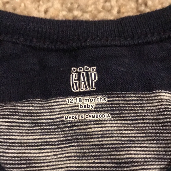 Baby Gap One Piece - Picture 3 of 4